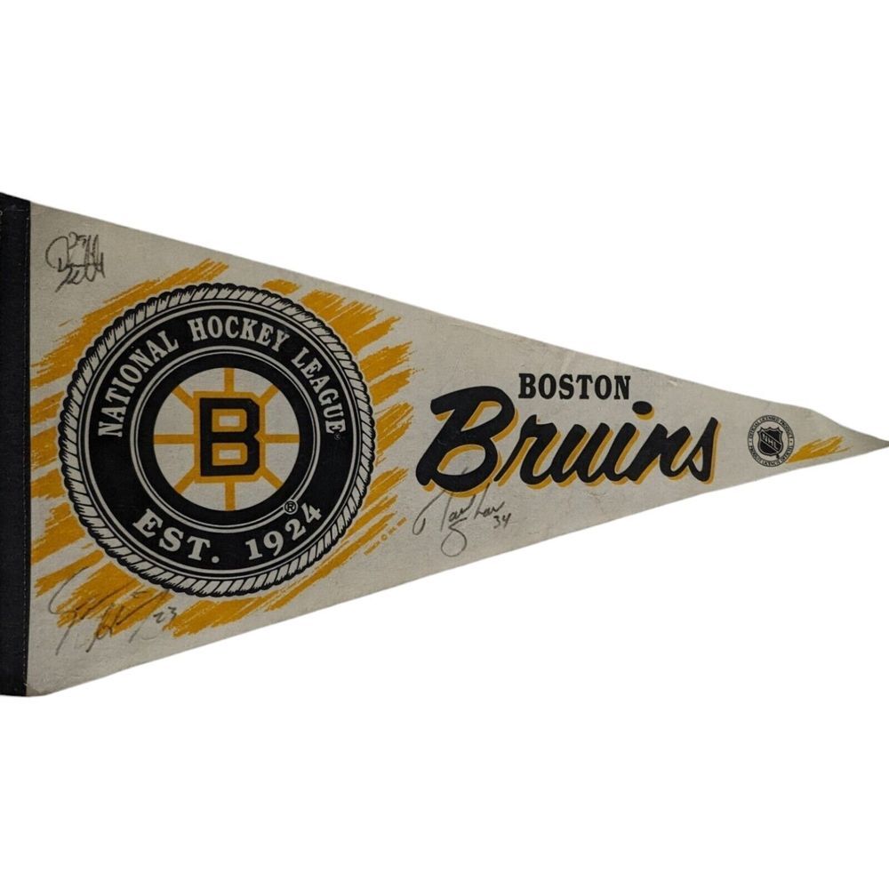 Vintage Boston Bruins‎ Signed Pennant 1992-93 #34, 23, 29 Shaw, Heinze, Kimble